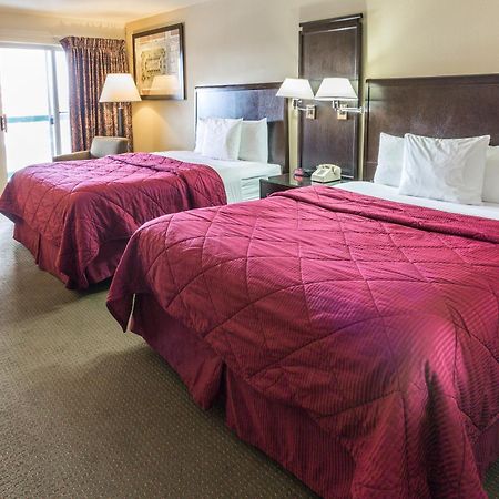 Cedars Inn Wenatchee Zewnętrze zdjęcie