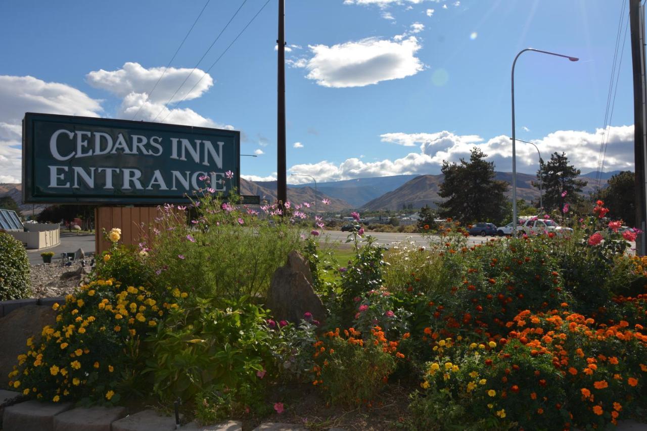 Cedars Inn Wenatchee Zewnętrze zdjęcie