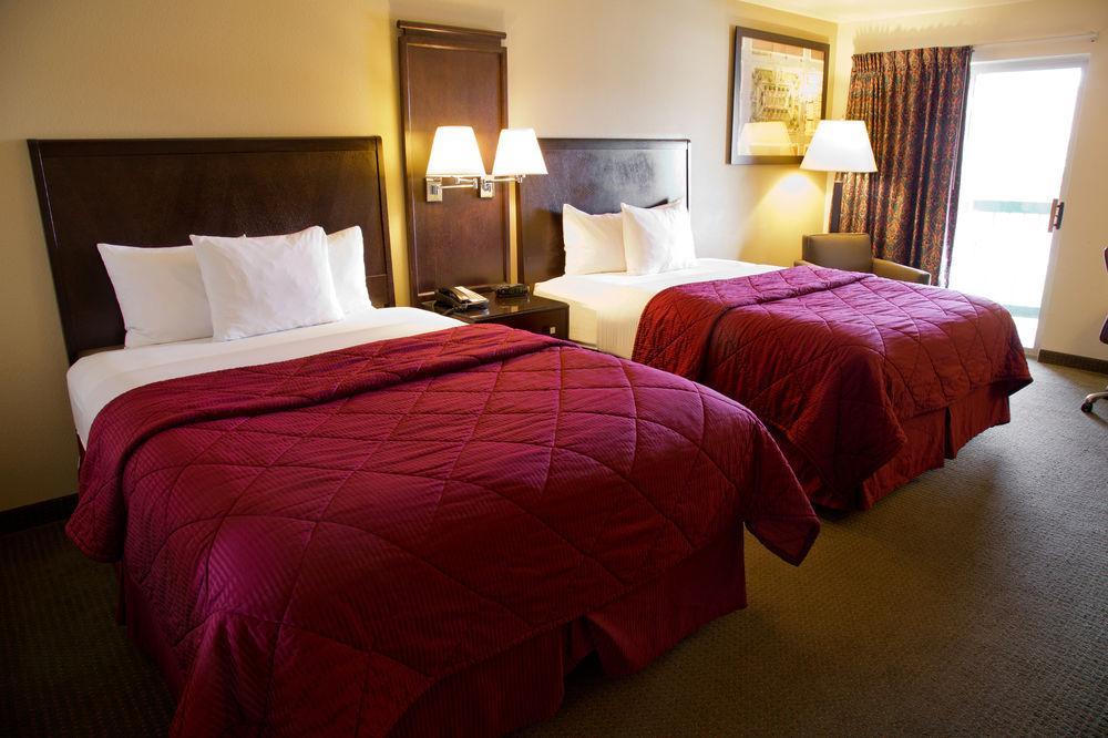 Cedars Inn Wenatchee Zewnętrze zdjęcie