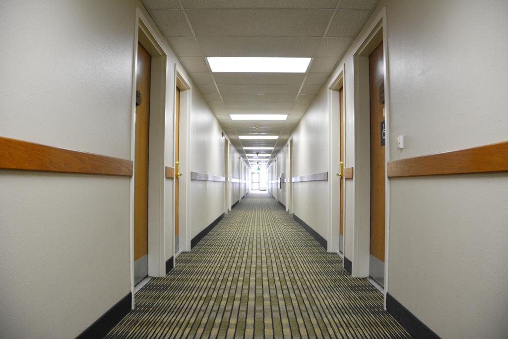 Cedars Inn Wenatchee Zewnętrze zdjęcie