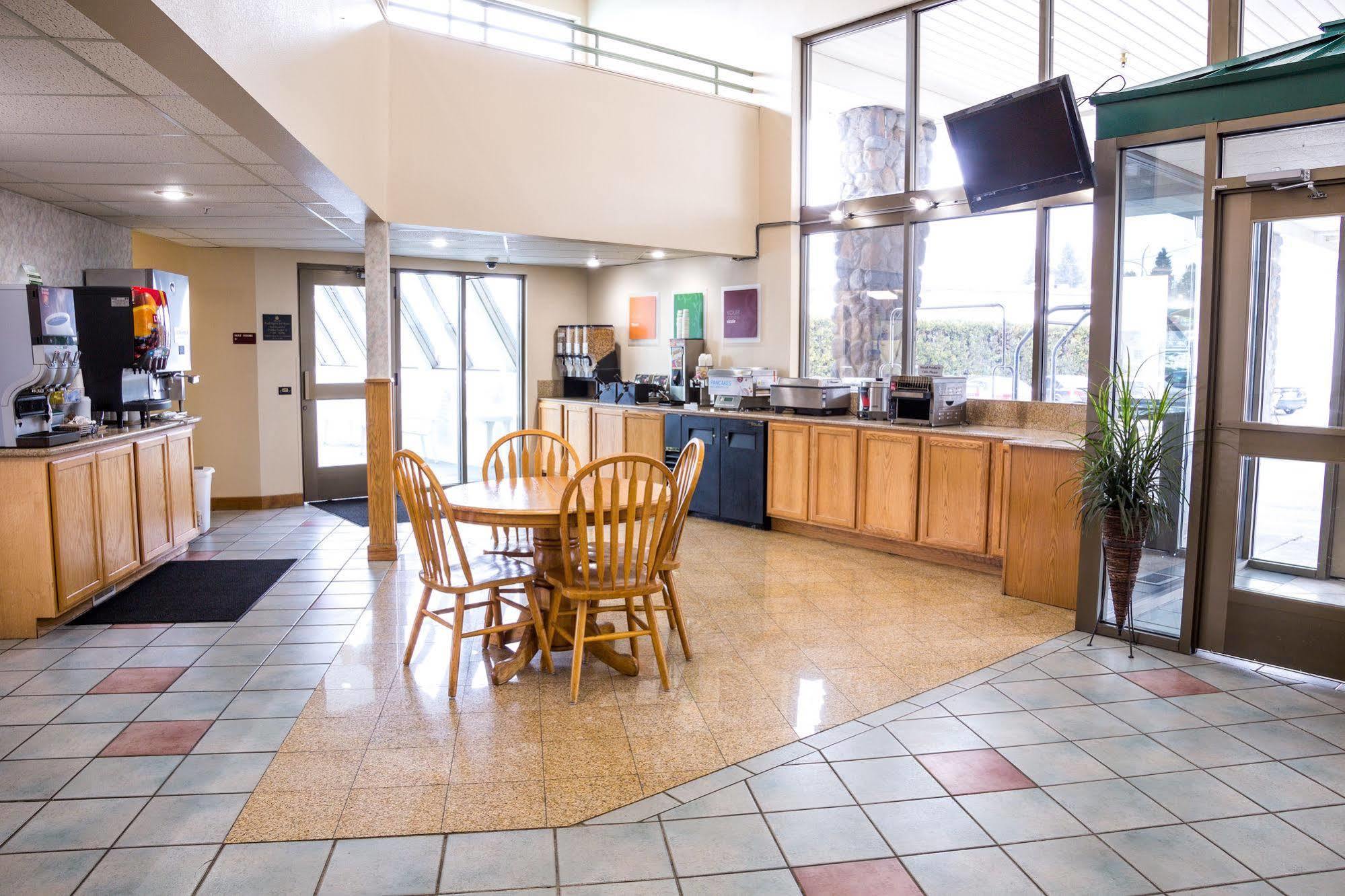 Cedars Inn Wenatchee Zewnętrze zdjęcie